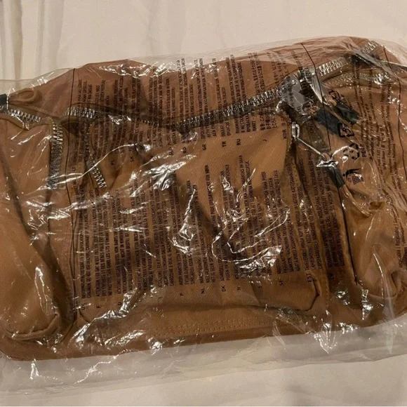 Ivy park adidas messenger bag - Picture 4 of 6